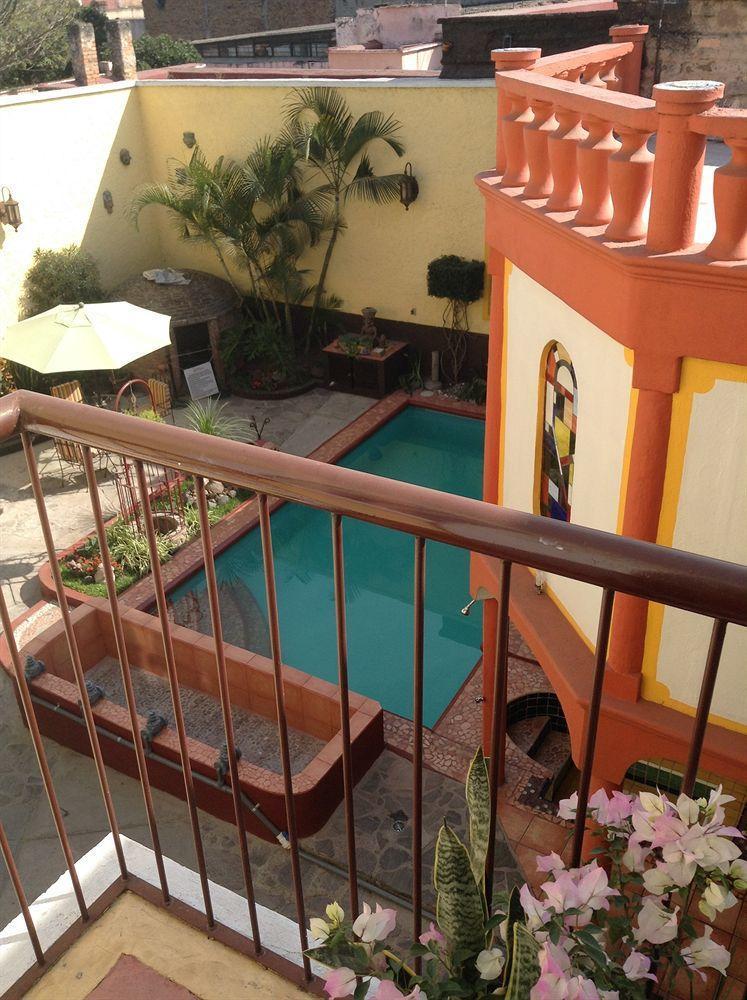 Hotel Casa Armonia トラケパケ エクステリア 写真