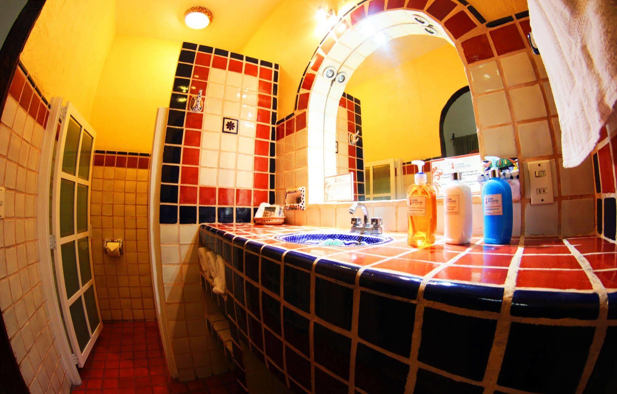 Hotel Casa Armonia トラケパケ エクステリア 写真